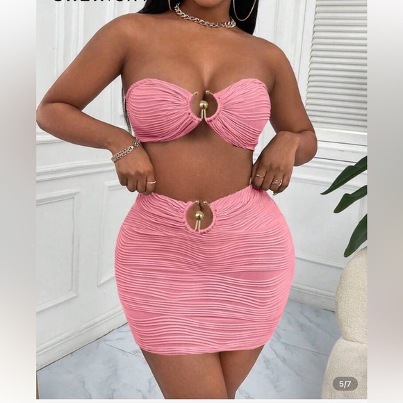 Pink Ruched Skirt Set - Picture 5 of 5